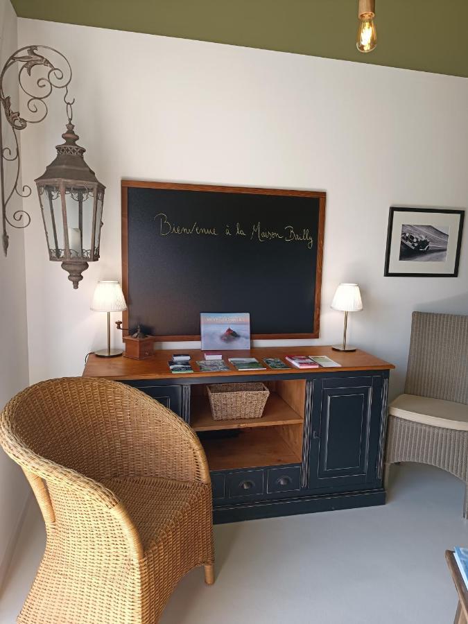 Maison Bailly Ducey-Les Cheris Exteriér fotografie